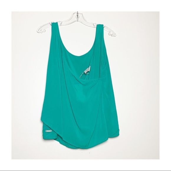 Kelly Green Wrap Tank Top Blouse Casual Athleisure - Picture 10 of 16